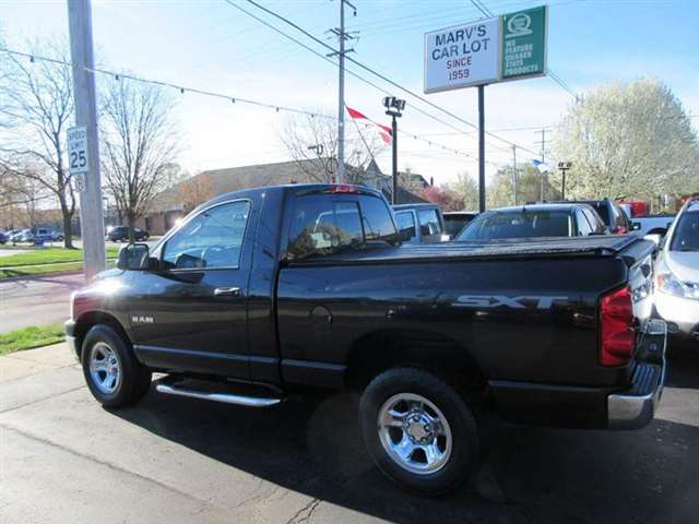 2008 Dodge Ram Pickup 1500 ST 2dr Regular Cab SB